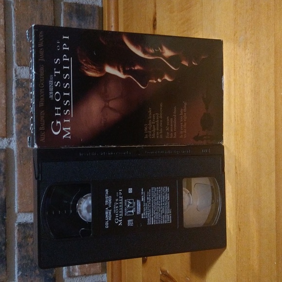 6/$15 Ghost of Mississippi thriller drama VHS tape - Picture 5 of 6